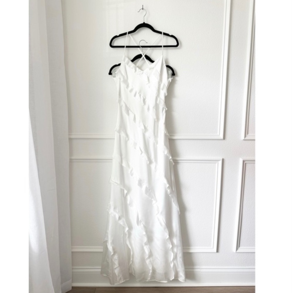 Show Me Your Mumu Romance Ruffle Maxi Dress in Ivory Luxe Satin Medium - Picture 3 of 5